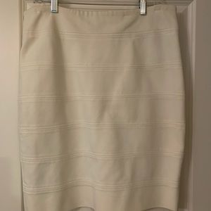 White Black House Market size 12 white skirt